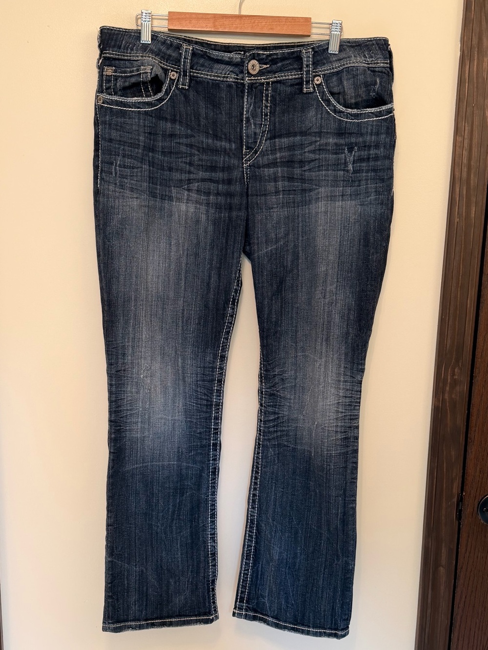 Silver Jeans Women's Dark Blue Flare Jeans